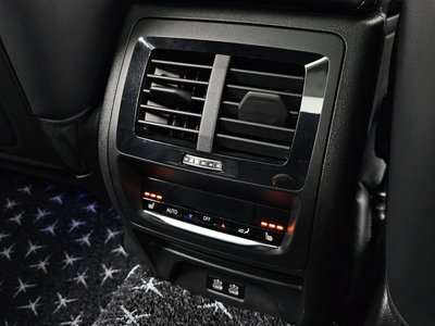 صورة مصغرة 19 لـ 2024 BMW X3