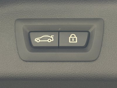 2023 BMW X7 — миниатюра 54