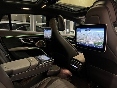 MERCEDES-BENZ EQS - 10