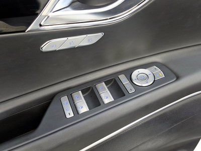2023 Genesis GV80 thumbnail 27