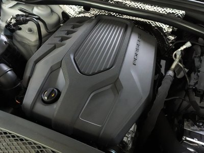 2025 Porsche MACAN 缩略图 90