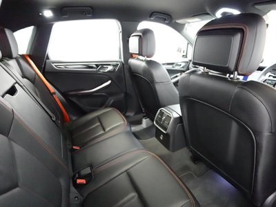 PORSCHE MACAN - 10