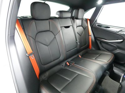 2025 Porsche MACAN 缩略图 13