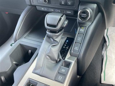 2025 Toyota LAND CRUISER 250 thumbnail 33