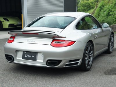 PORSCHE 911 - 6