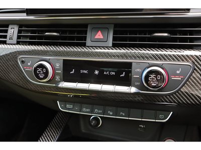 صورة مصغرة 53 لـ 2021 AUDI RS4 AVANT