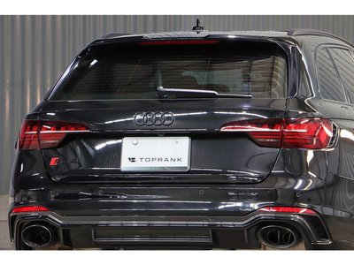 صورة مصغرة 33 لـ 2021 AUDI RS4 AVANT