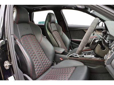 صورة مصغرة 12 لـ 2021 AUDI RS4 AVANT