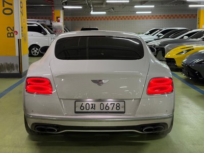 BENTLEY CONTINENTAL - 7