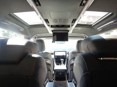2024 TOYOTA ALPHARD 缩略图 12
