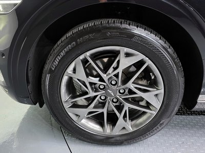 صورة 6 لـ 2021 Genesis GV70