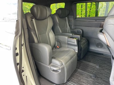 صورة 10 لـ 2023 TOYOTA ALPHARD