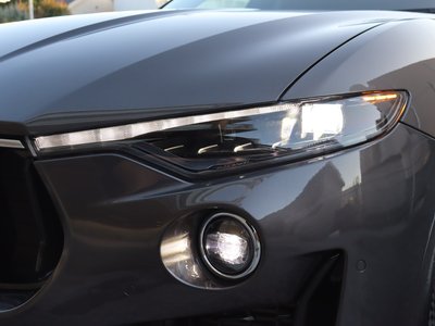 MASERATI LEVANTE - 10