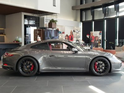PORSCHE 911 - 3