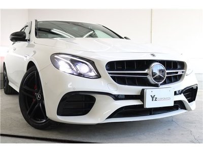 MERCEDES-BENZ E-CLASS - 1