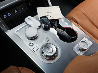 GENESIS GV80 - 9