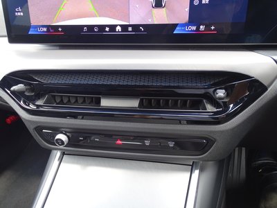 صورة مصغرة 52 لـ 2025 BMW M3 TOURING