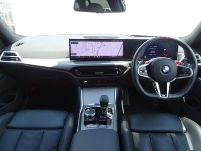 2025 BMW M3 TOURING 照片 2