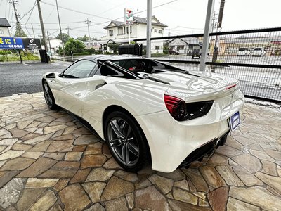 FERRARI 488 SPIDER - 9