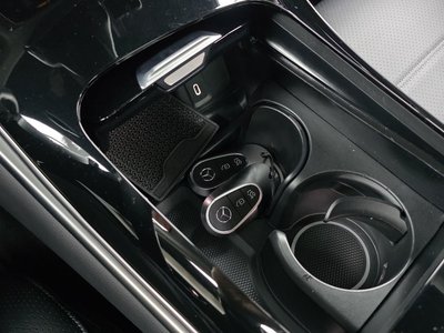 MERCEDES-BENZ GLC - 9