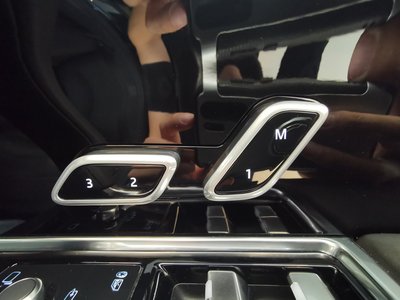 صورة مصغرة 26 لـ 2023 LAND Rover RANGE ROVER