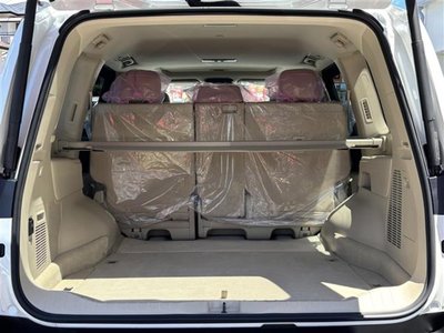 2026 Toyota LAND CRUISER 300 — миниатюра 20