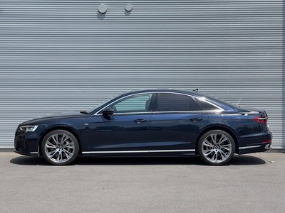 AUDI A8 - 9