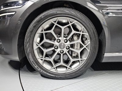 2023 Genesis G80 (RG3) photo 6