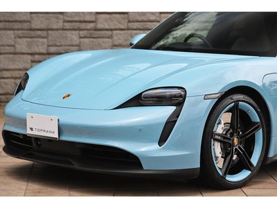 2022 Porsche TAYCAN thumbnail 27