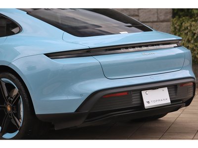 2022 Porsche TAYCAN thumbnail 30