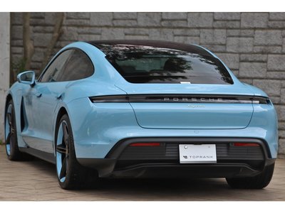 2022 Porsche TAYCAN thumbnail 21