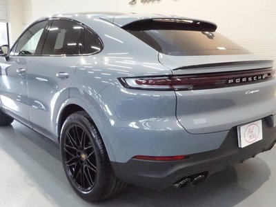 PORSCHE CAYENNE - 9