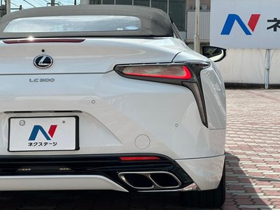 2021 Lexus LC CONVERTIBLE thumbnail 27