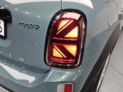 MINI COUNTRYMAN - 10