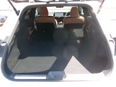 صورة مصغرة 12 لـ 2025 Toyota CROWN SPORT