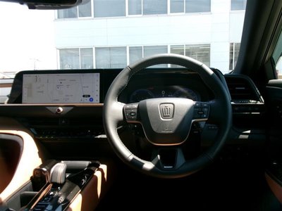 2025 Toyota CROWN SPORT — фото 4