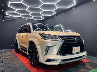 LEXUS LX - 1
