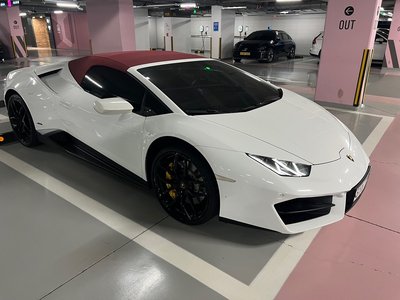 LAMBORGHINI HURACAN - 1