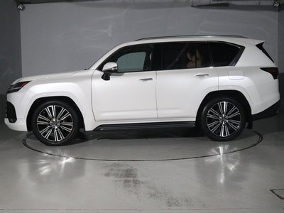 LEXUS LX - 7