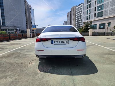 MERCEDES-BENZ E-CLASS - 3