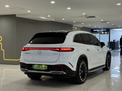 MERCEDES-BENZ EQS - 2