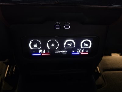 2026 BMW 5 SERIES thumbnail 19