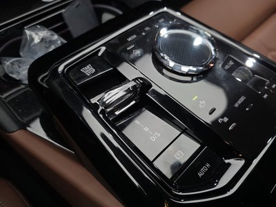 2026 BMW 5 SERIES 照片 9