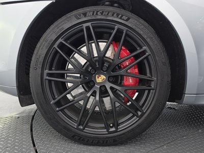 PORSCHE MACAN - 6