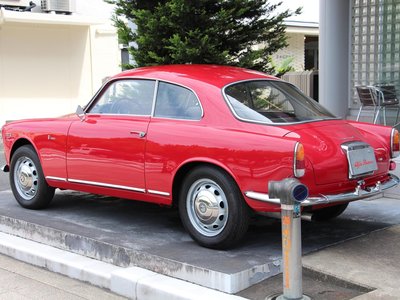1966 ALFA Romeo JULIETTA 照片 2