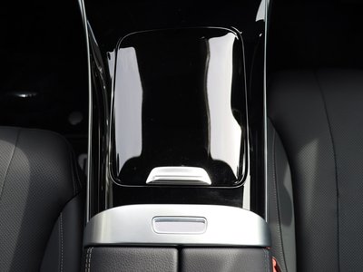 صورة مصغرة 34 لـ 2025 Mercedes-BENZ CLE