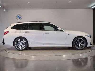 BMW 3 SERIES - 4