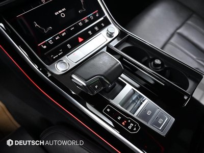 AUDI A8 - 9