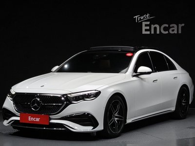 MERCEDES-BENZ E-CLASS - 1