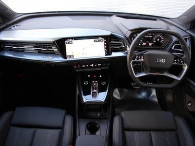 AUDI Q4 SPORTBACK E-TRON - 3